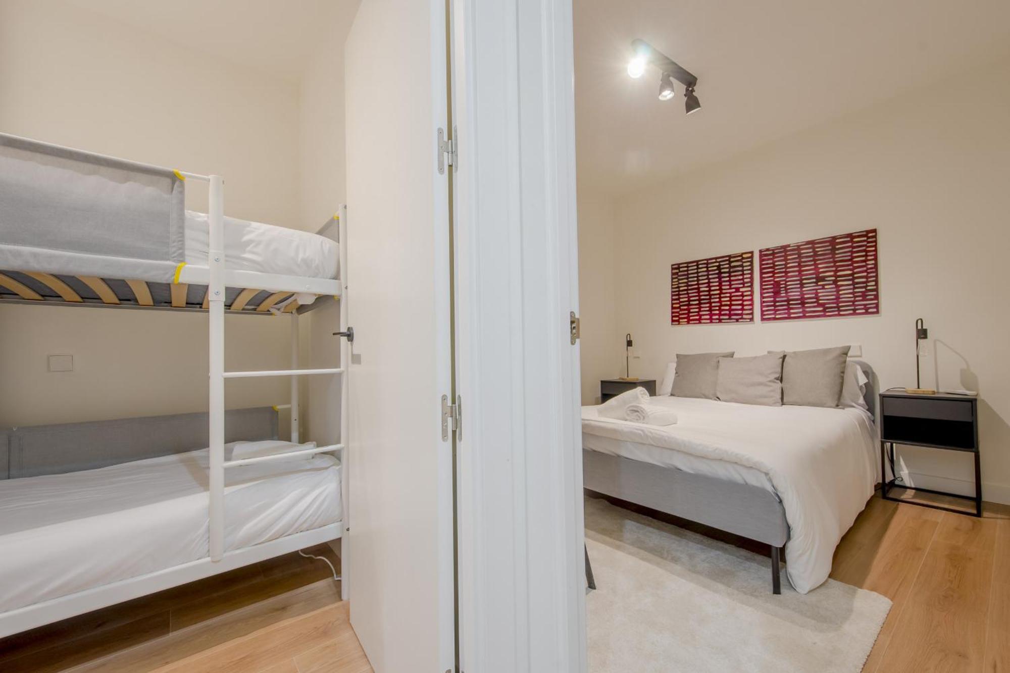 Cozy Apt Para 6Pax A Escasos Metros Del Retiro - Madrid E1 Luaran gambar