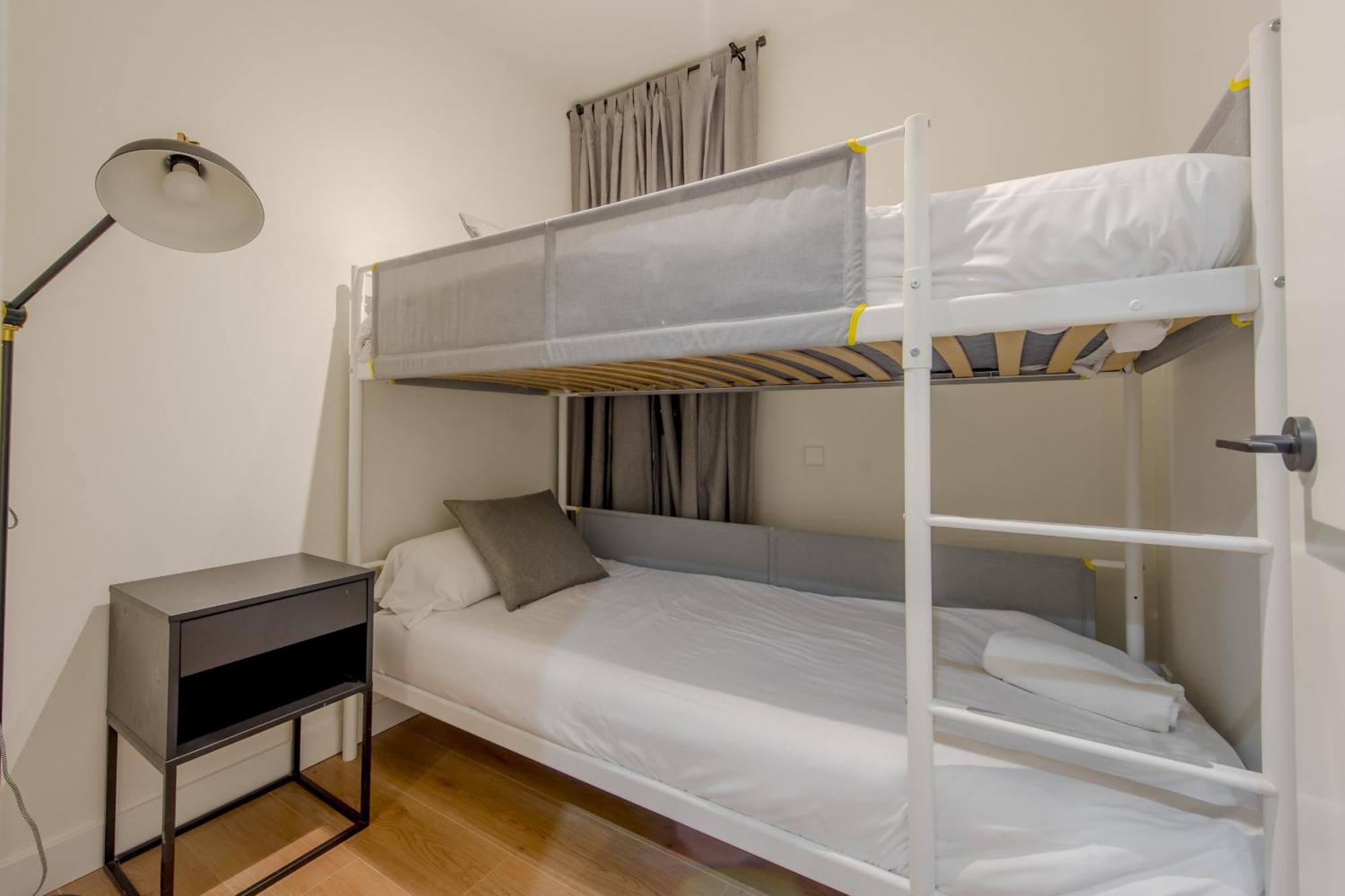 Cozy Apt Para 6Pax A Escasos Metros Del Retiro - Madrid E1 Luaran gambar