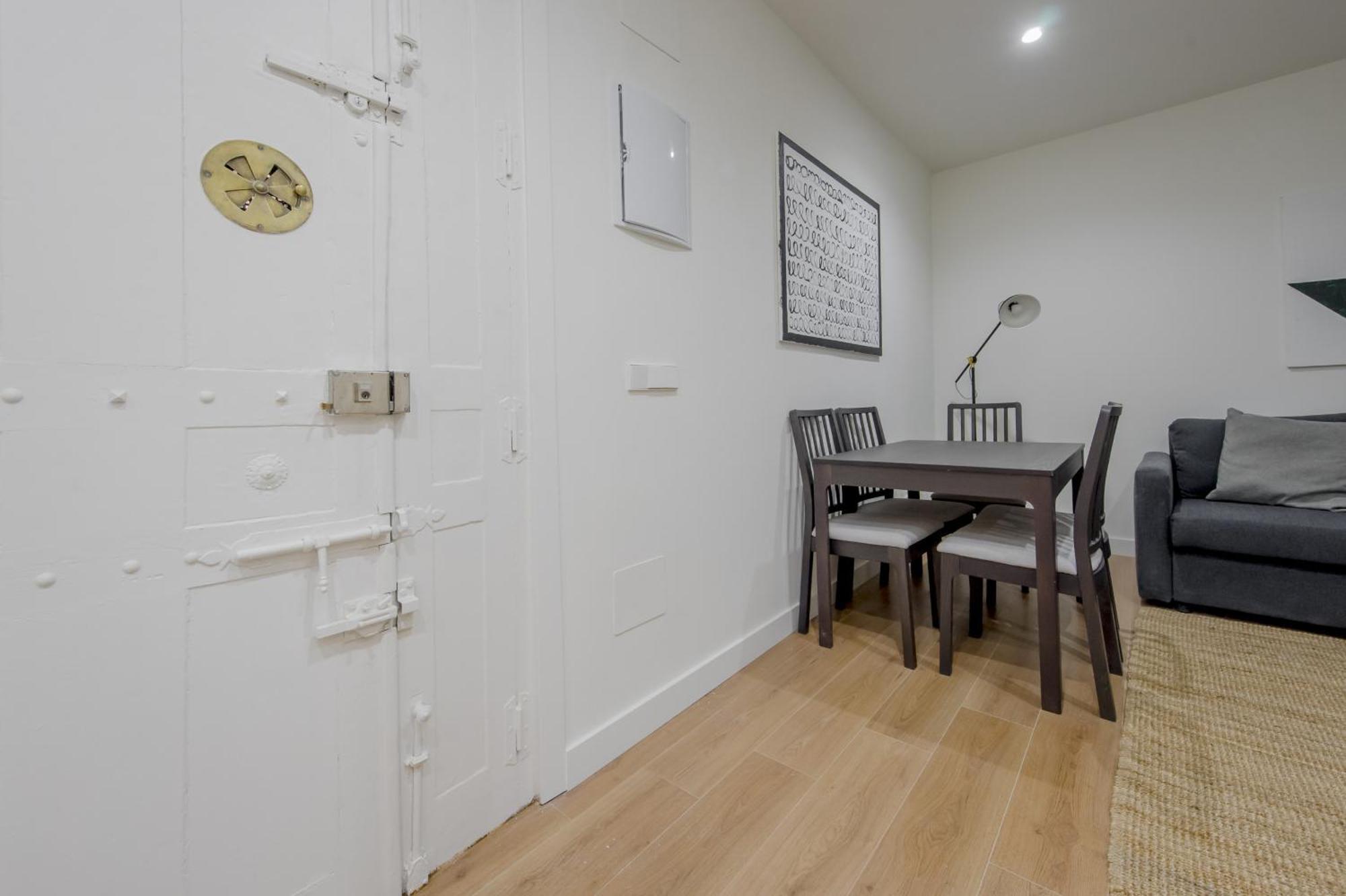 Cozy Apt Para 6Pax A Escasos Metros Del Retiro - Madrid E1 Luaran gambar