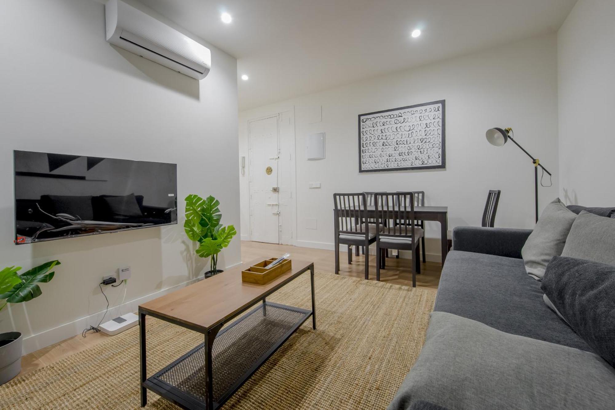 Cozy Apt Para 6Pax A Escasos Metros Del Retiro - Madrid E1 Luaran gambar